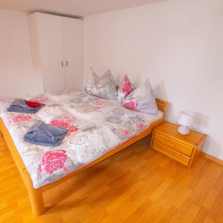 Sunny Day Holiday Apartment Unterseen Exterior photo