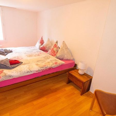 Sunny Day Holiday Apartment Unterseen Exterior photo