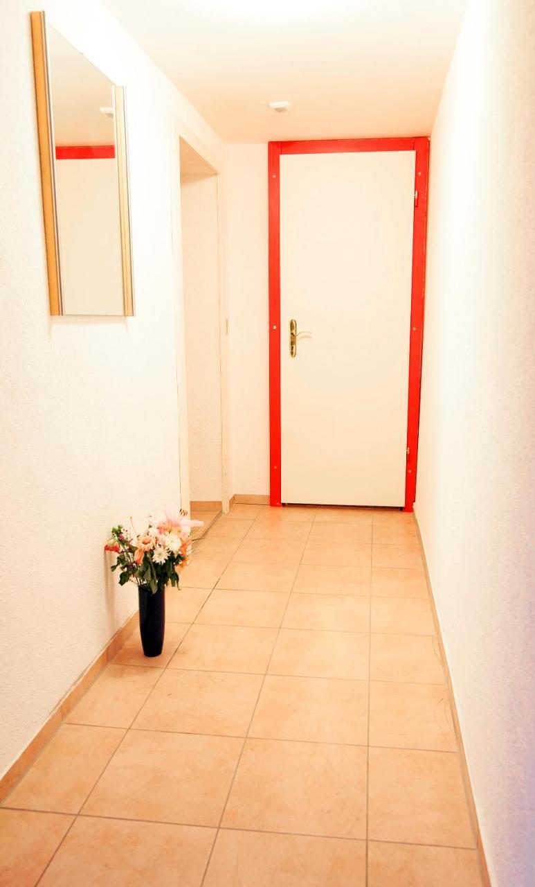 Sunny Day Holiday Apartment Unterseen Exterior photo